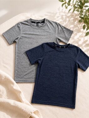 Kids Short-Sleeve Crewneck T-Shirt - Gray & Navy. Size 5